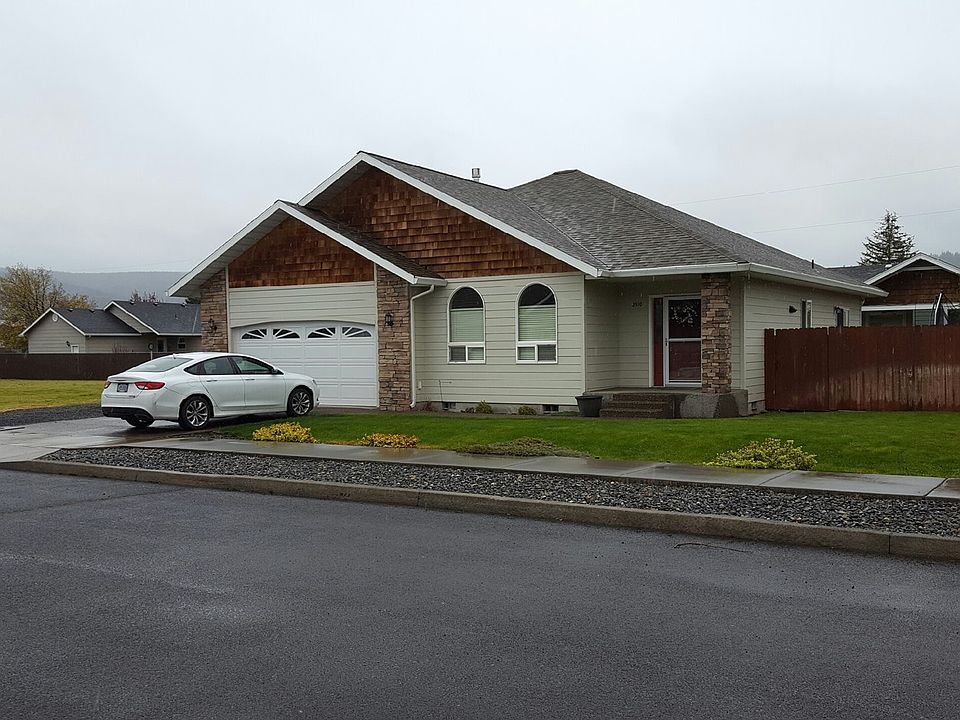 2nd image of 2510 Starlight Dr