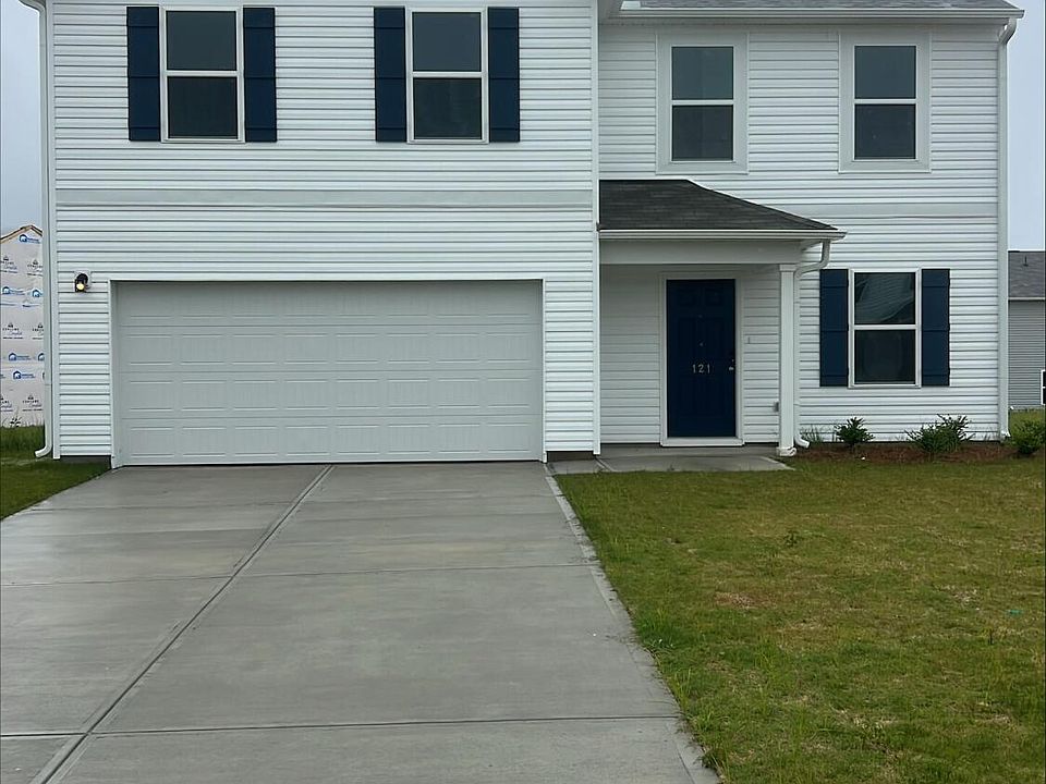 1st image of 121 Ferry Court