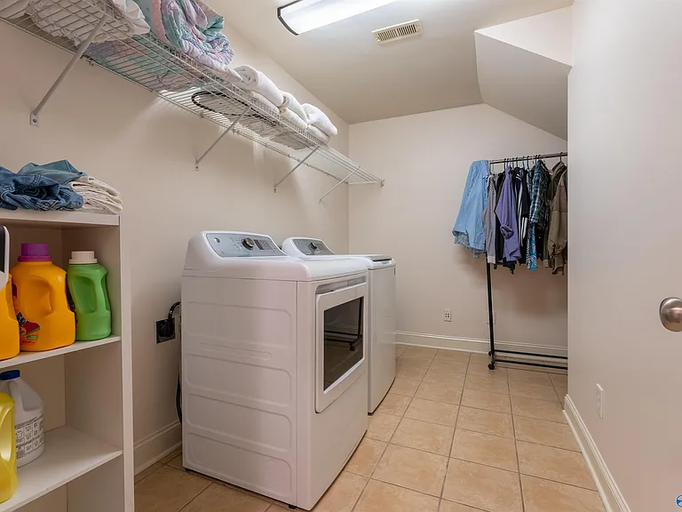 3187 Mallard Point Dr — Photo 31