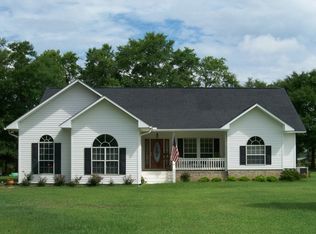 27114 Apricot Ln, Andalusia, AL 36421