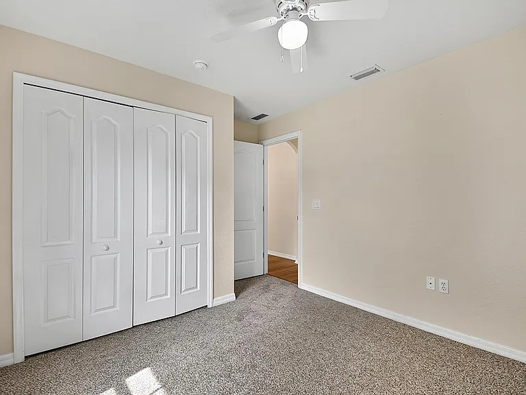 9 Lytton Ln — Photo 27