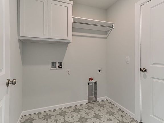 3rd image of 1113 SW 139th St