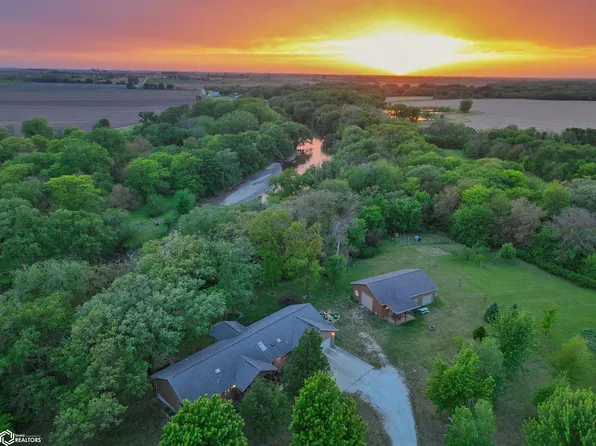 14889 Voyager Rd, Glidden, IA 51443