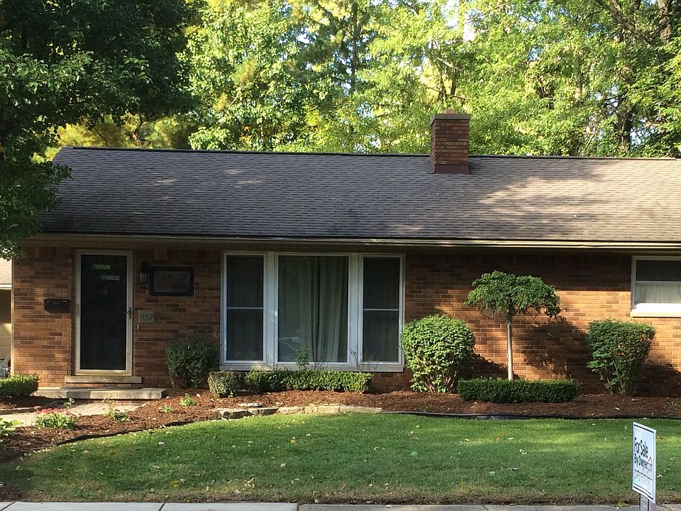 2nd image of 357 Northwood Ave