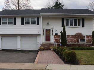 10 Ronald Ter, Springfield, NJ 07081