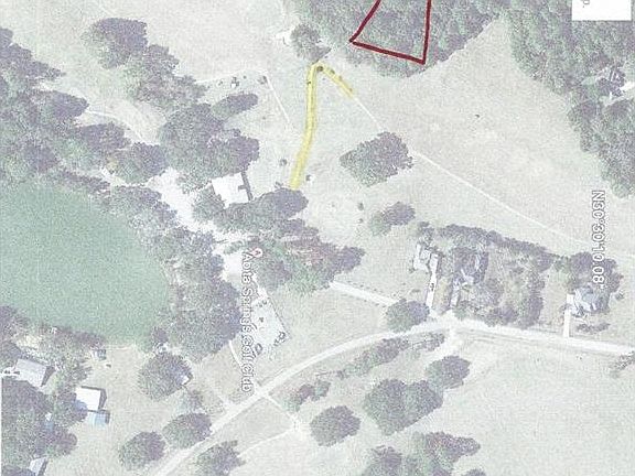 5th image of Fairway Dr
