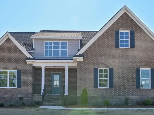 7637 Sweetwater Drive, Nashville, NC 27856