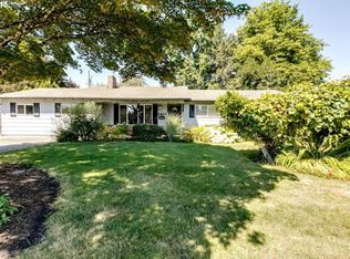 2454 14th Pl, Springfield, OR 97477