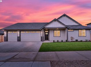 2842 NE Justus Ave #29, Estacada, OR 97023