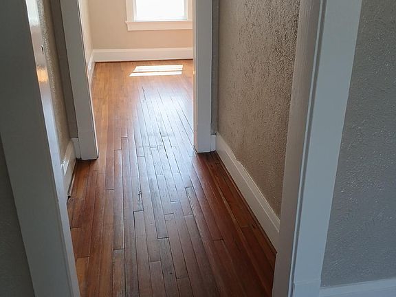 5th image of 802 McGowen St #2