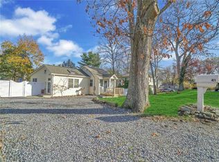 41 Elmhurst Rd, Sound Beach, NY 11789