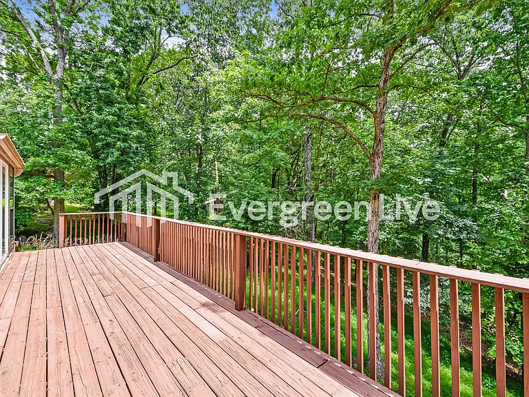 8549 Wild Cherry Dr — Photo 14