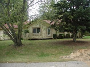 10665 Michael, Hamburg, MI 48169