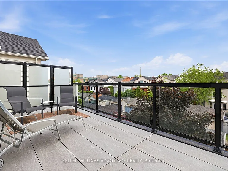 40 Sarah Ashbridge Ave #MAIN — Photo 37