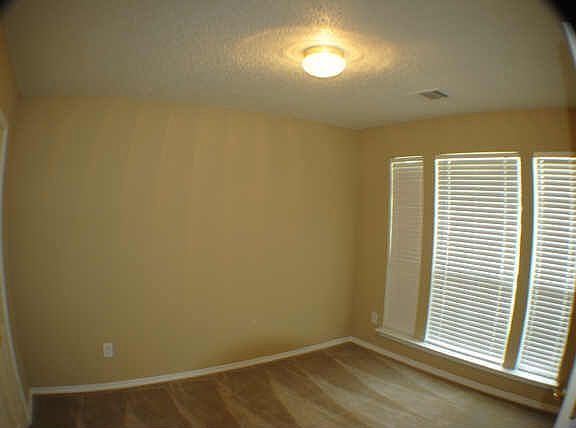 3rd image of 621 Tealwood Dr