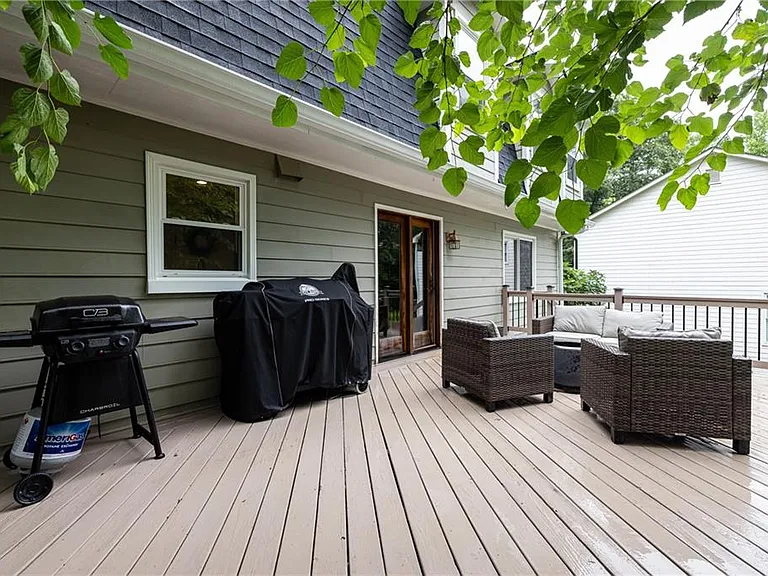 2431 Prince Howard Trl — Photo 32