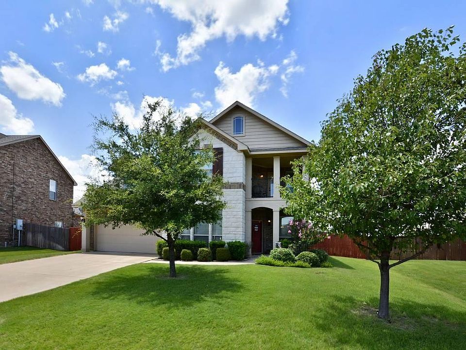 1st image of 1324 Catherine Ln