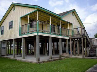 202 E Church St, Delcambre, LA 70528