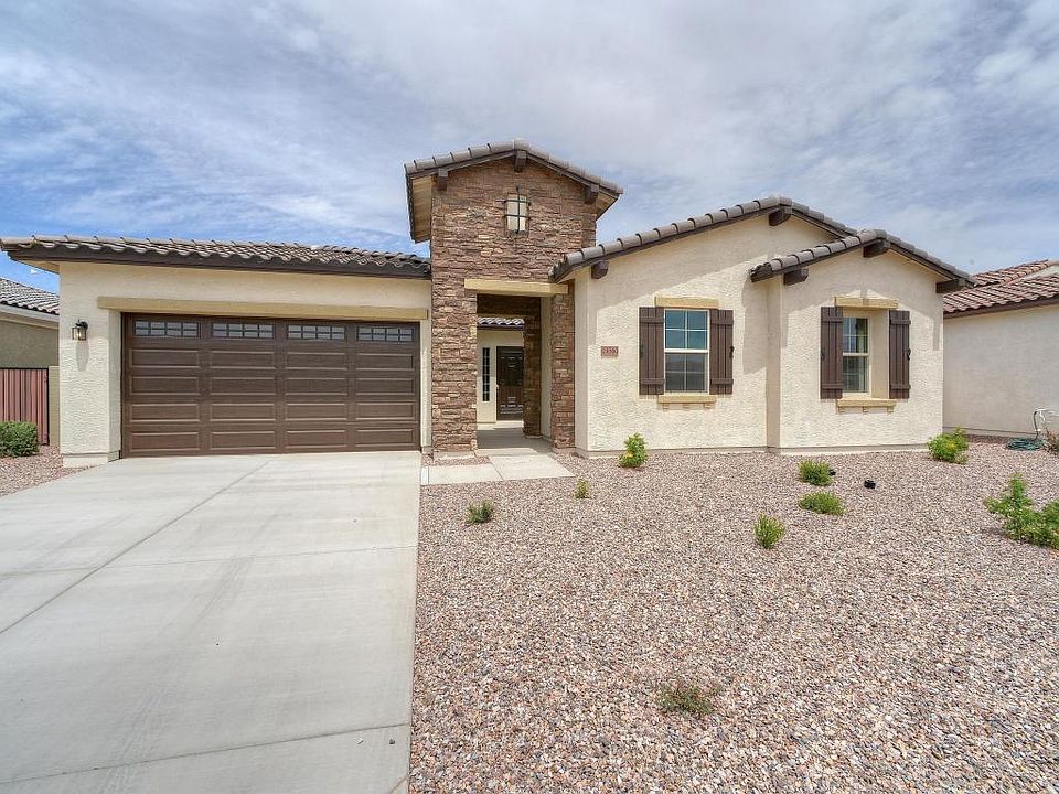 1st image of 19560 E Strawberry Dr