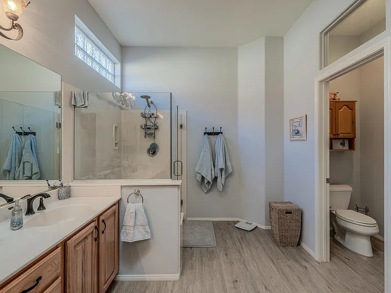 80571 Hoylake Dr — Photo 12