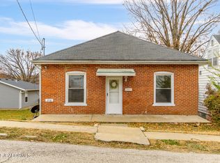316 Union St, Jefferson City, MO 65101