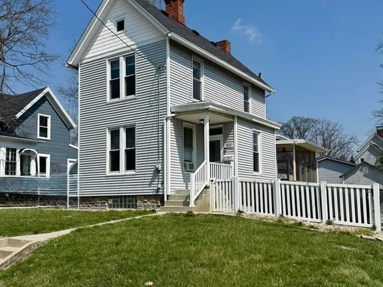 6828 Kenton Ave — Photo 17