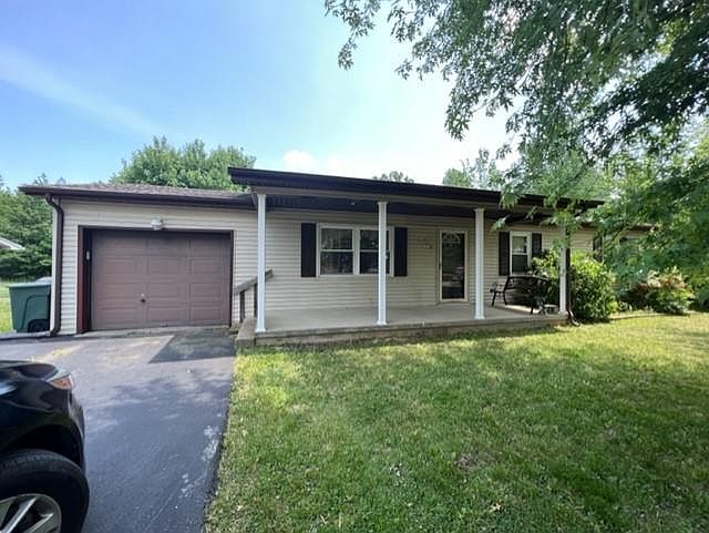 1st image of 310 Polly Dr