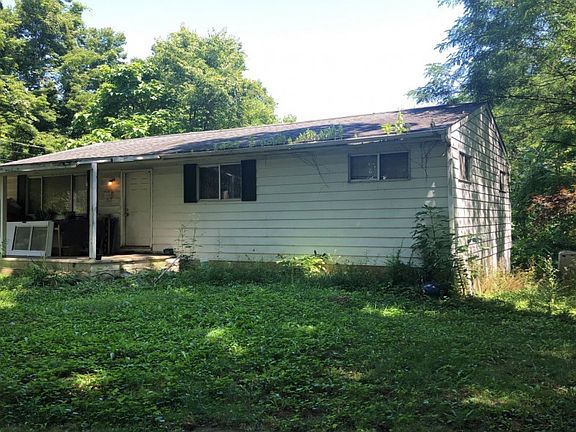 2nd image of 6970 Persimmon Way