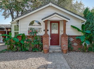 265 Barton Ave, Gladstone, OR 97027