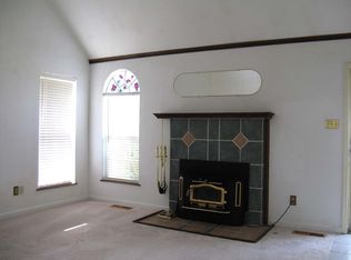 14218 Ridgewood Dr, Little Rock, AR 72211