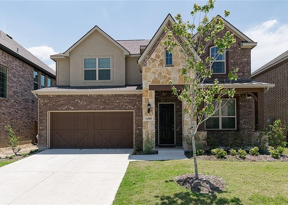 1st image of 5709 Amphora Ave