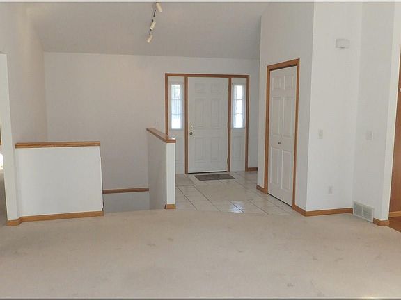 5th image of 3135 Scenic Hills Dr