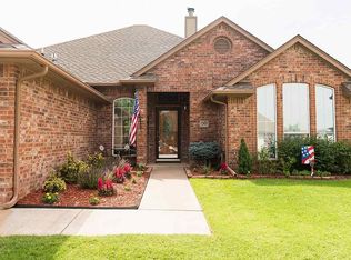 1207 Quail Ridge Rd, Enid, OK 73703