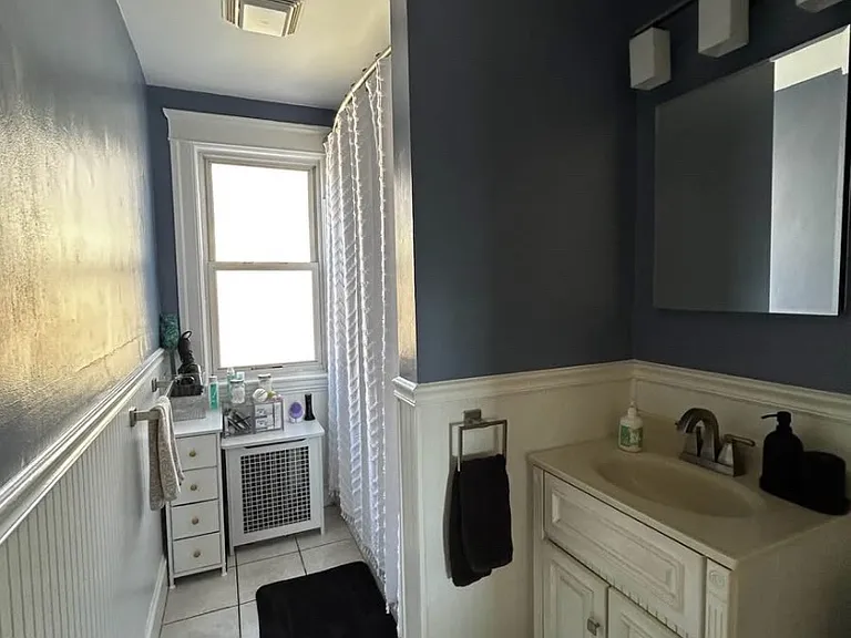 39 Woodford St #3 — Photo 3