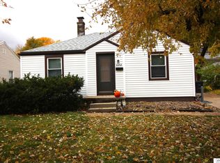 6052 S 41st Ave, Omaha, NE 68107