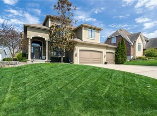 504 SW Seagull St, Lees Summit, MO 64082