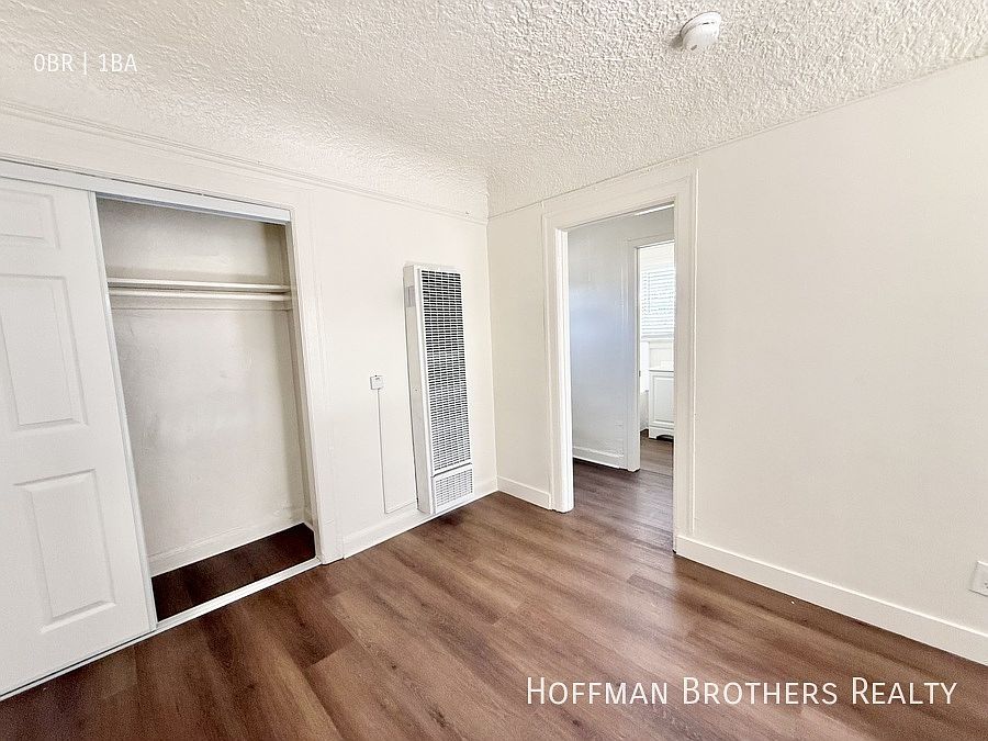 2nd image of 314 3/4 W 50th St