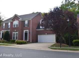 10304 Berkeley Pond Dr, Charlotte, NC 28277