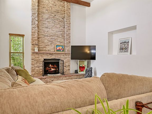 2nd image of 2167 Chamisos Ct