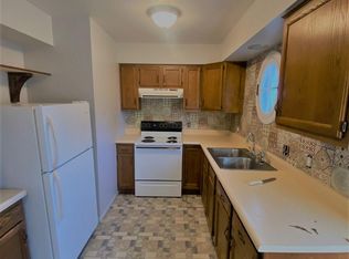 319 Washington St APT 3, Monroe, MI 48161