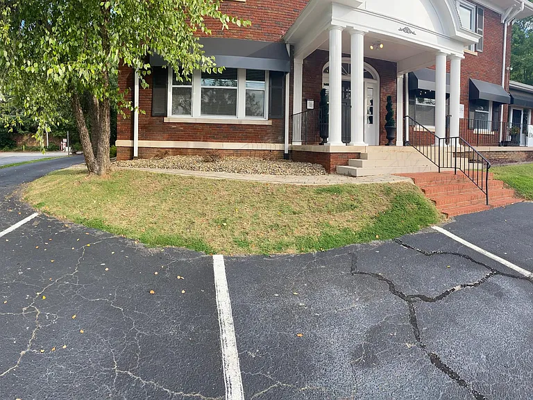 1824 E Main St #C — Photo 4