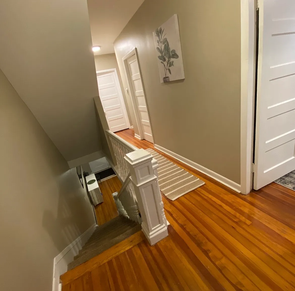 3 bed, 1.5 bath, 1200 sqft, $2,200 — Photo 2