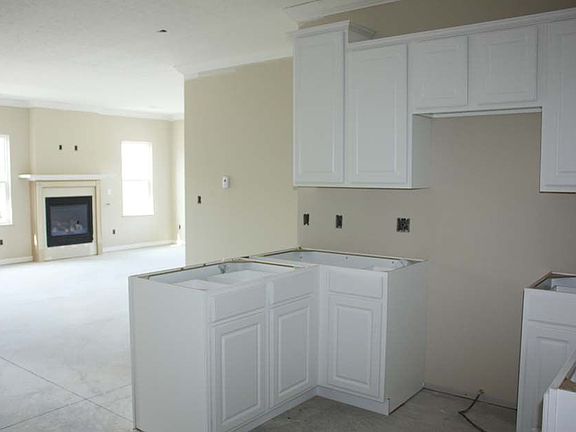 5th image of 242 Alexander Lawrence Dr