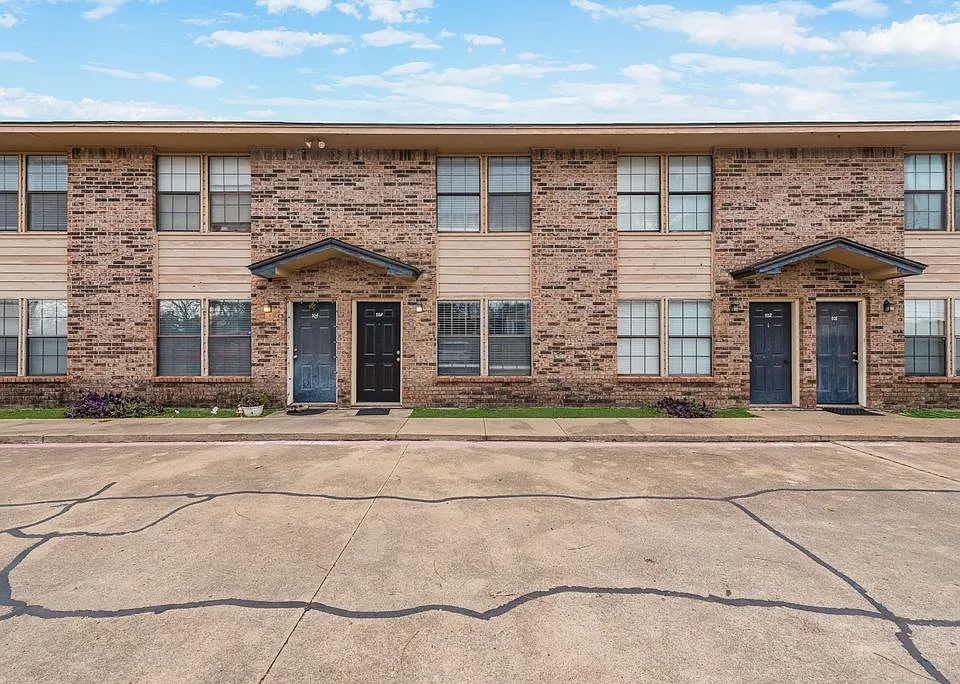 600 Grand Ave #107