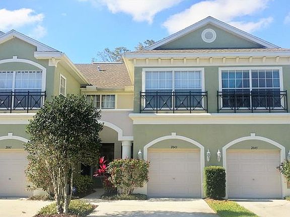3rd image of 2043 Park Crescent Dr