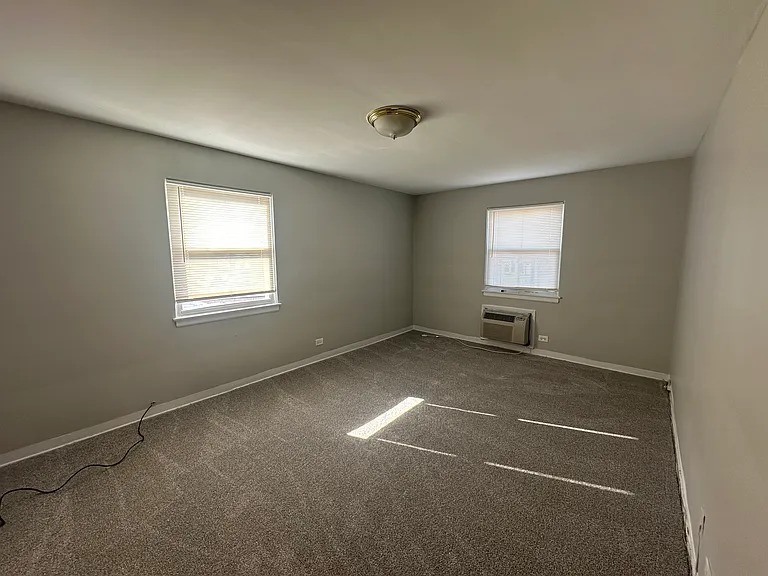 2644 W Balmoral Ave #1 — Photo 12