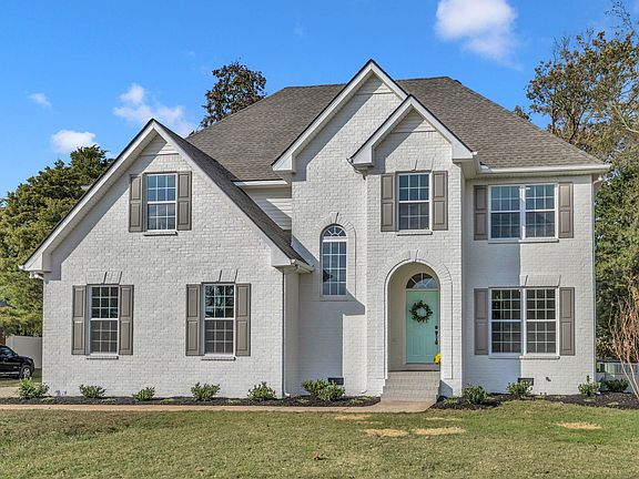 2nd image of 1733 Marian Ln