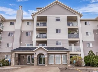 303 Lowe Rd #105, Saskatoon, SK S7S1P2