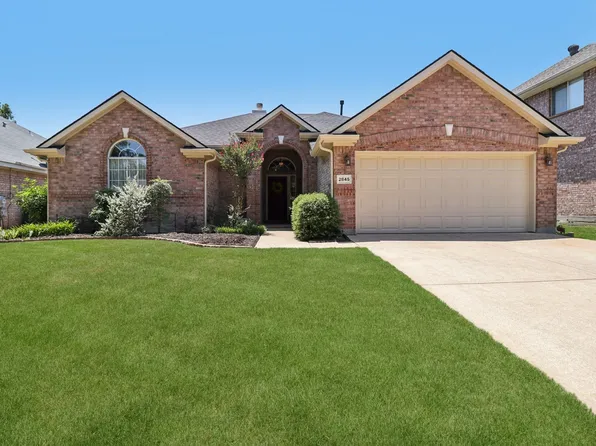 2845 Birmingham Dr, Grand Prairie, TX 75052