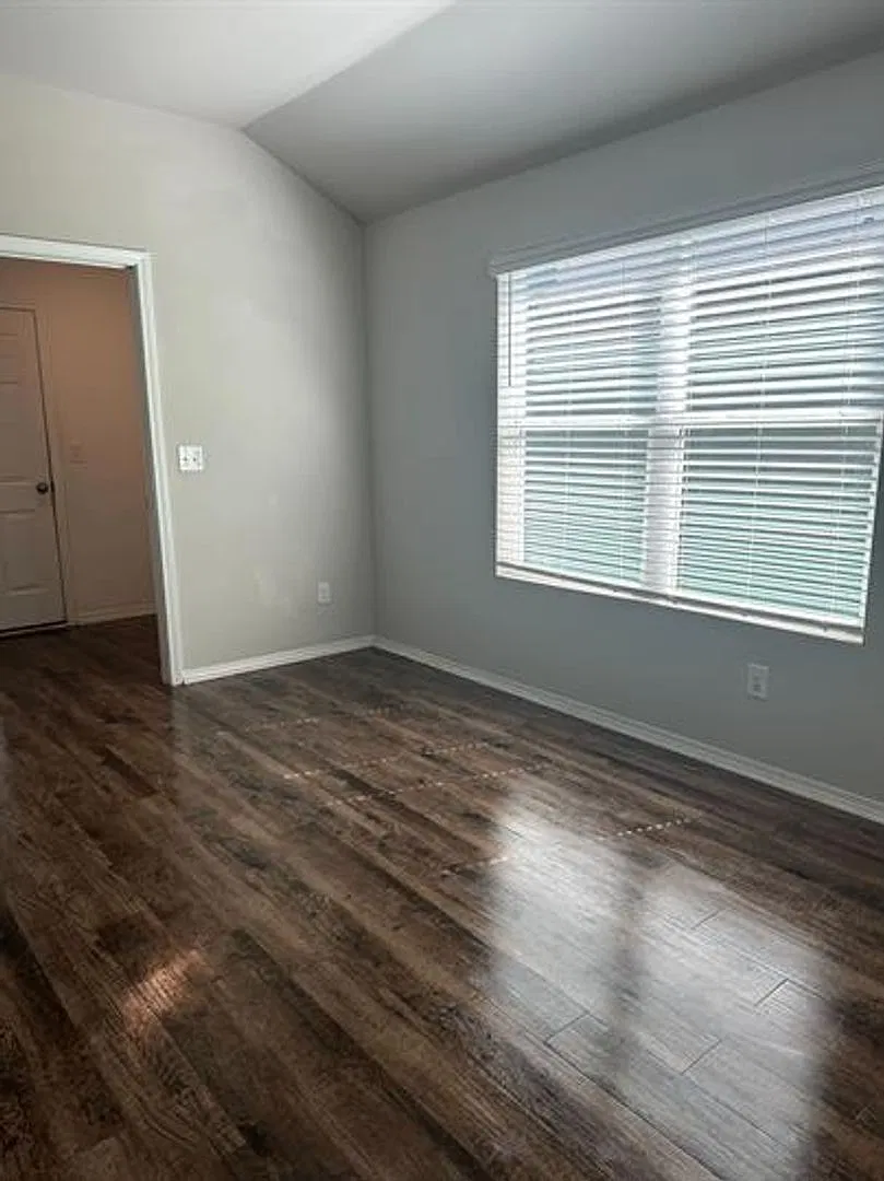 Spacious 3-Bedroom Home with 2-Car Garage in Montevallo! — Photo 3